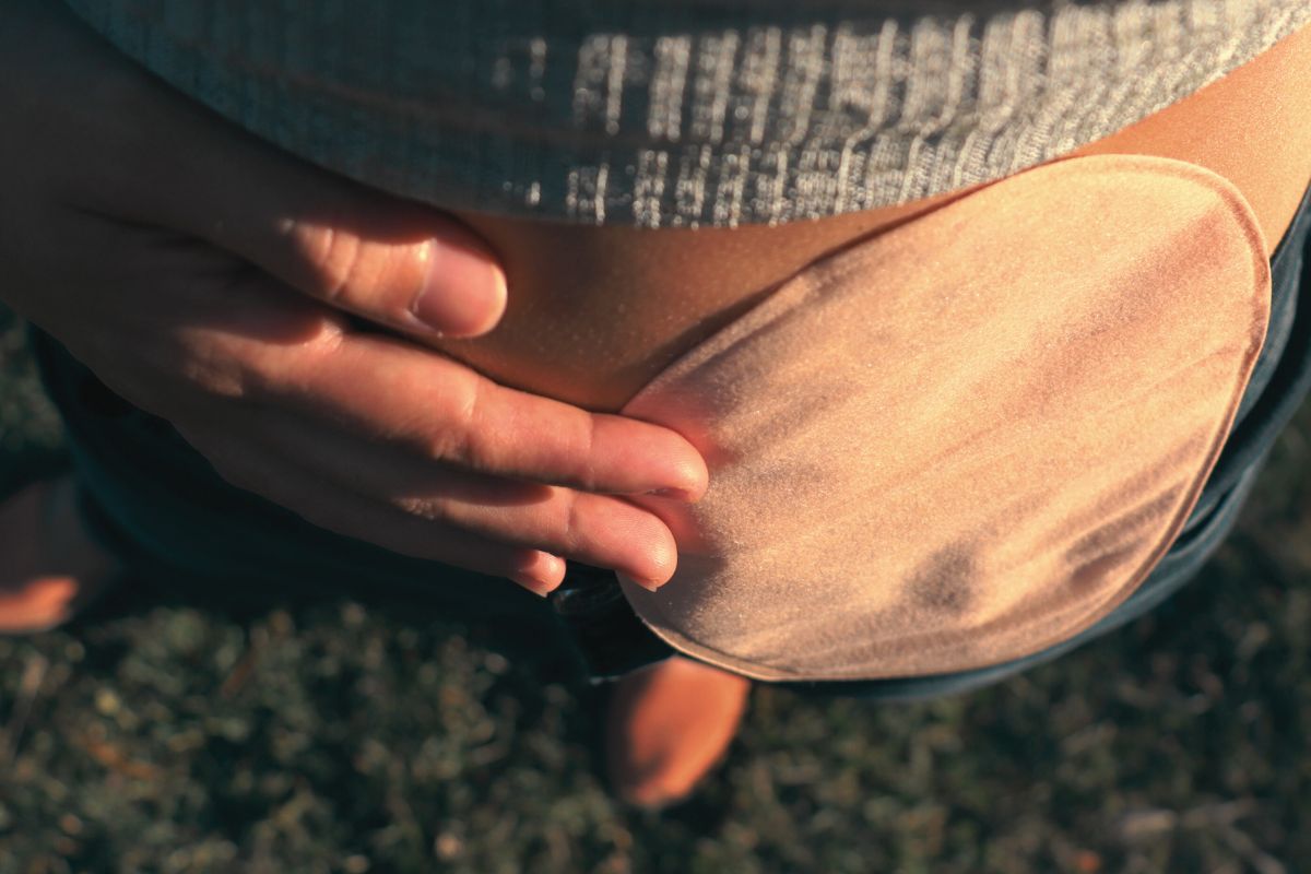 ostomy bag leaks